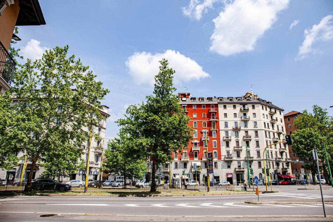 Sunshine Raggio Di Sole Apartment มิลาน ภายนอก รูปภาพ