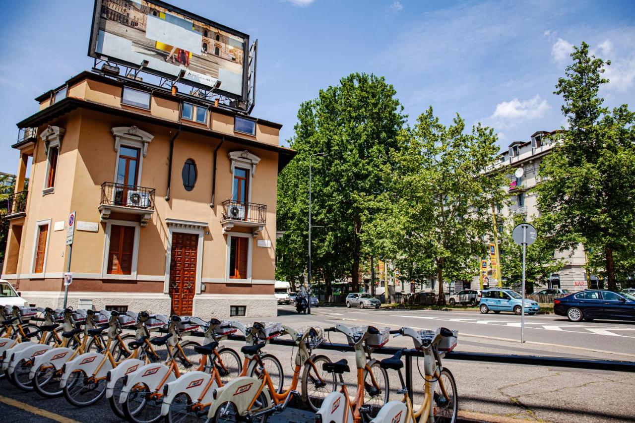 Sunshine Raggio Di Sole Apartment มิลาน ภายนอก รูปภาพ
