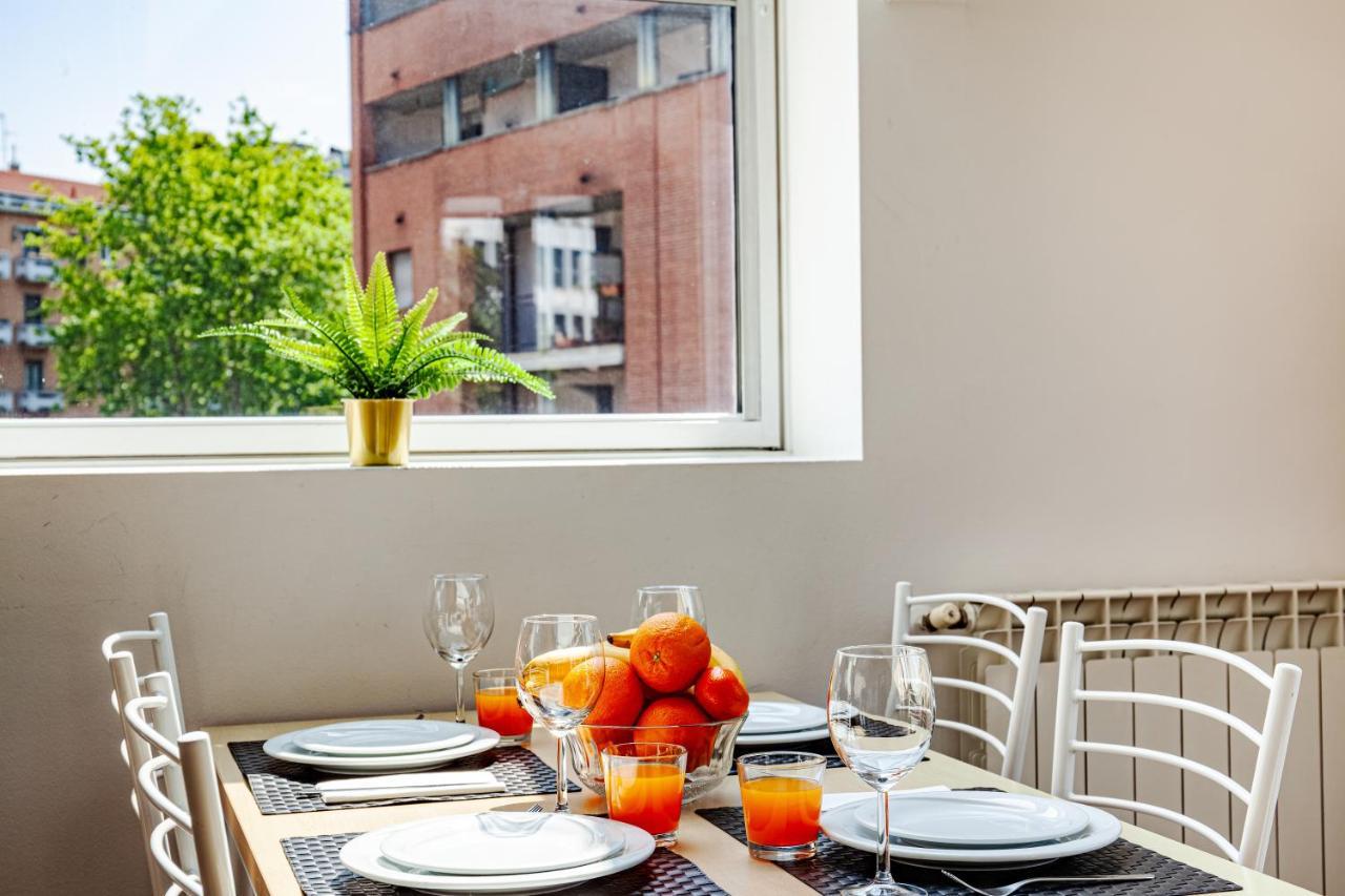 Sunshine Raggio Di Sole Apartment มิลาน ภายนอก รูปภาพ